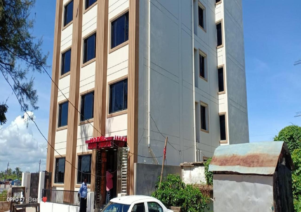 Hotel Siddhi Vinayak Purî Extérieur photo
